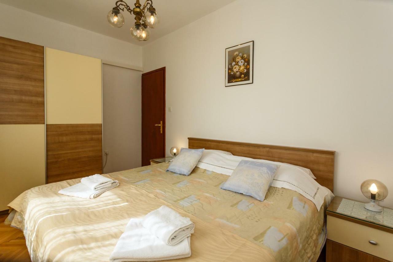 Villa Rosi Krk Town Bagian luar foto