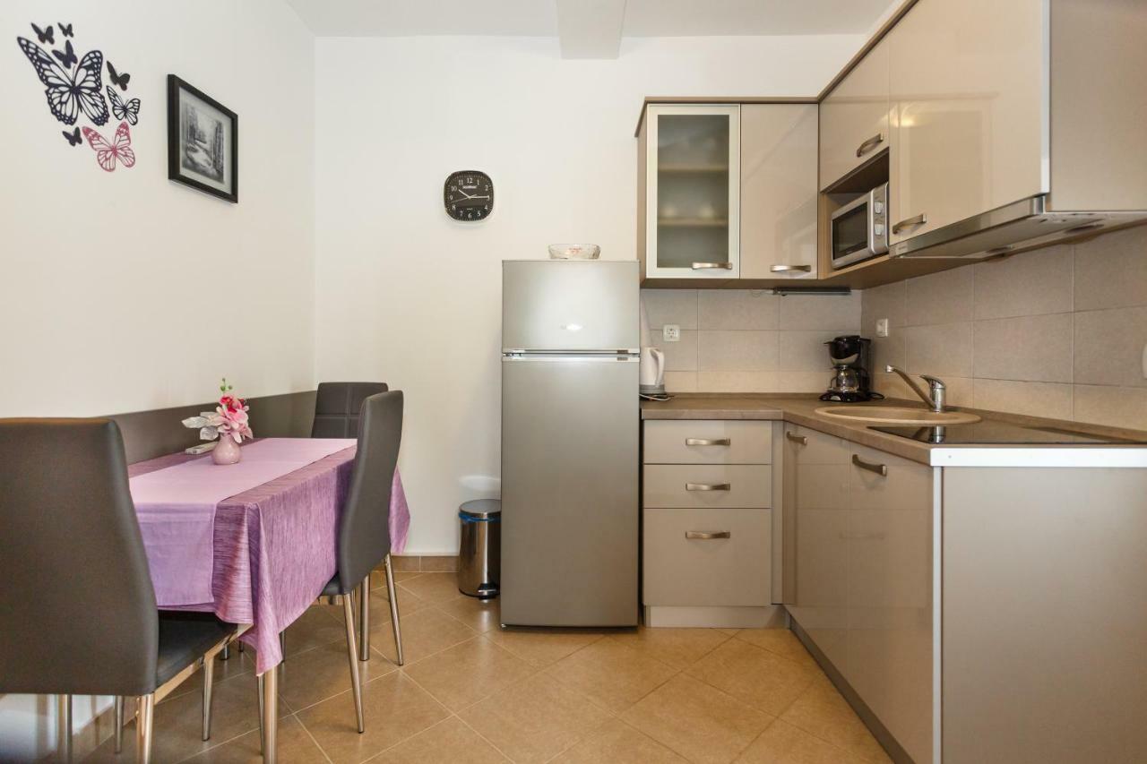 Villa Rosi Krk Town Bagian luar foto