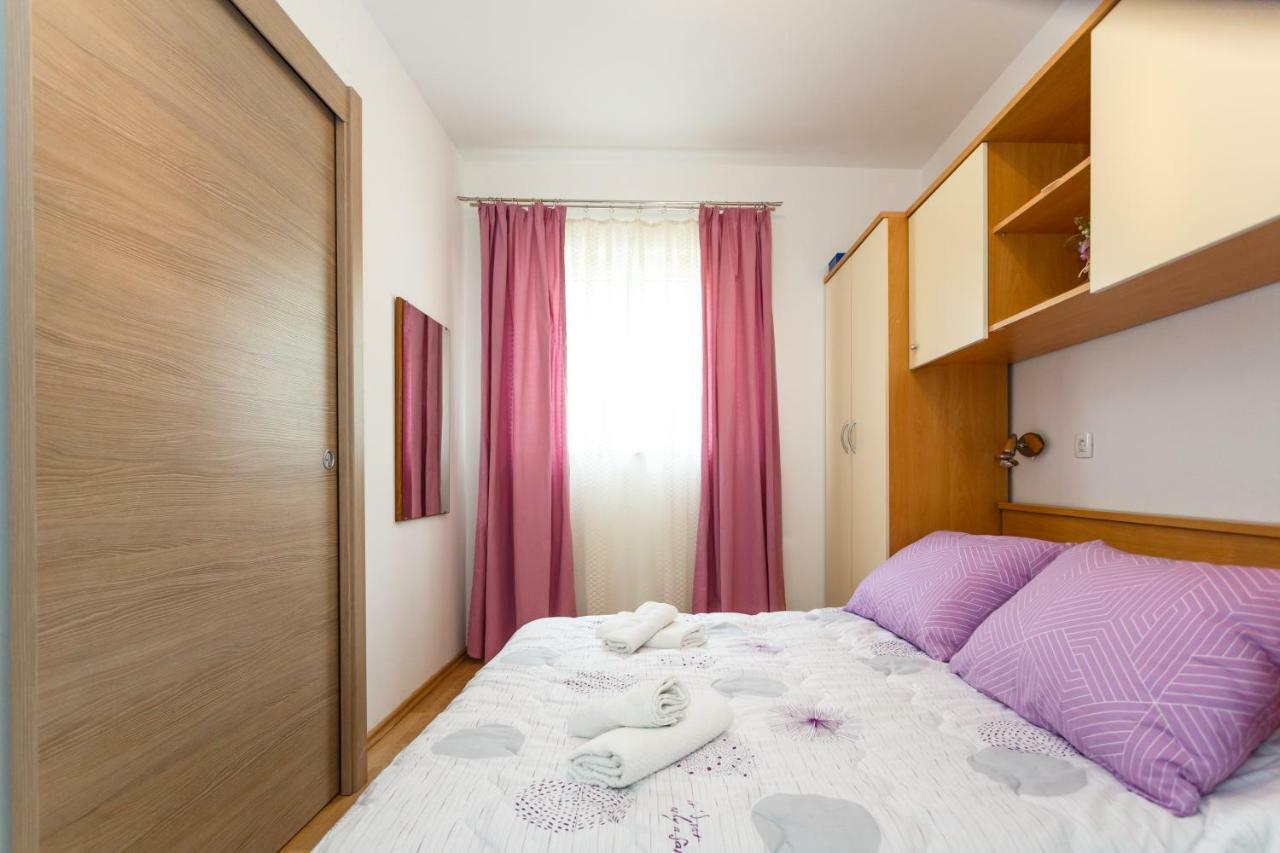 Villa Rosi Krk Town Bagian luar foto